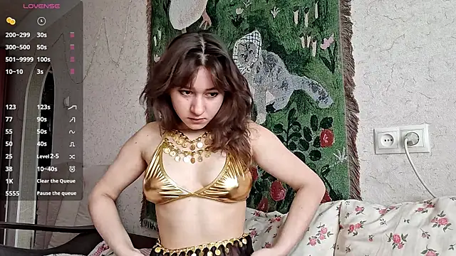 MiaLovelyOne online show from 4, 4, 2026