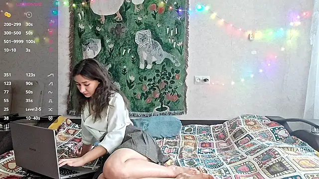 MiaLovelyOne online show from 14, 2, 2026