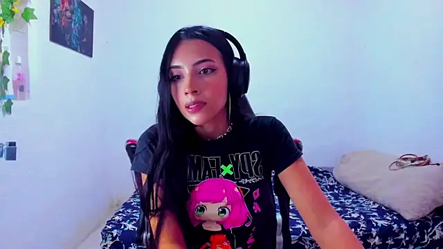 soffycarter1 online show from 27, 2, 2026