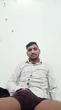 BiggerDickGuy online show from 1, 2, 2026