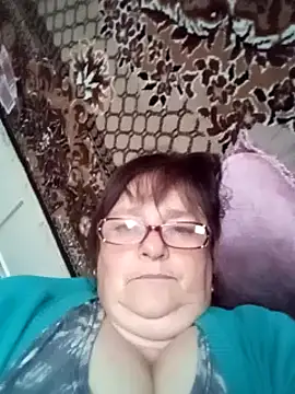 MilaCold5443 online show from 8, 4, 2026