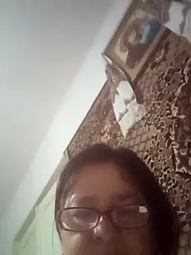 MilaCold5443 online show from 12, 4, 2026