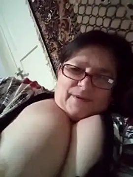 MilaCold5443 online show from 27, 2, 2026