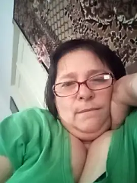 MilaCold5443 online show from 15, 2, 2026