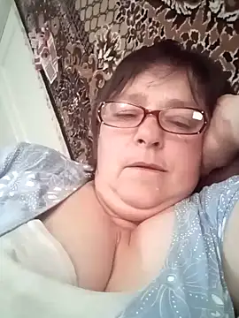 MilaCold5443 online show from 15, 4, 2026