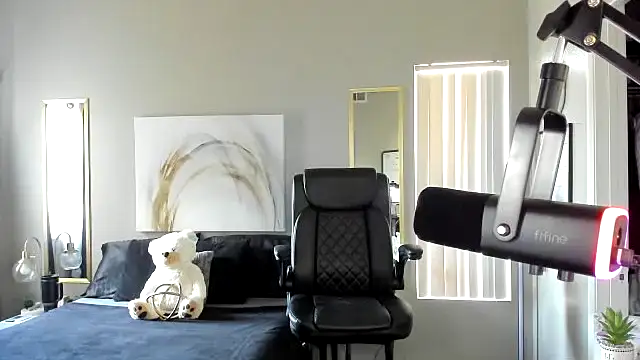 Myonnathegod online show from 26, 10, 2025