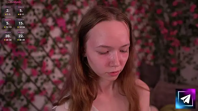 Petite Polly online show from 30, 11, 2025