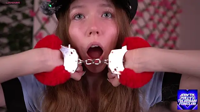 Petite Polly online show from 12, 11, 2025