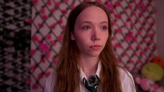 Petite Polly online show from 18, 10, 2025