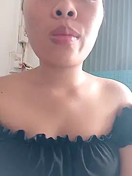 hello-cute online show from 22, 10, 2025