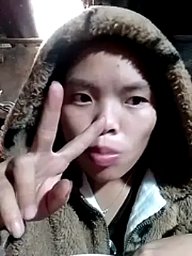 hello-cute online show from 7, 11, 2025