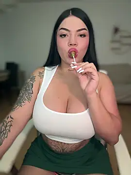Snapshot of dulcemarianh_ chatting on 8, 7, 2026 dulcemarianh online show from 8, 7, 2026