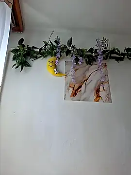 Snapshot of Nika_aa chatting on 21, 7, 2026 Nika aa online show from 21, 7, 2026