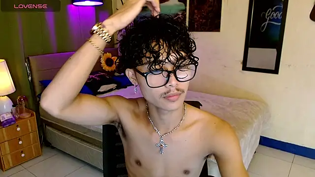 AsianCarl online show from 3, 11, 2025