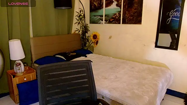 AsianCarl online show from 28, 10, 2025