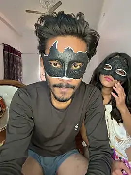 Lovebirdss online show from 17, 12, 2025