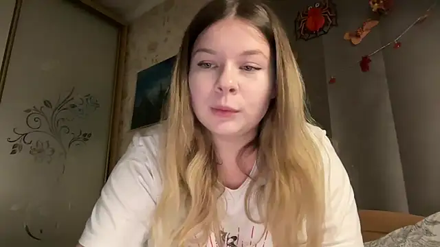 Crave Elise online show from 22, 11, 2025