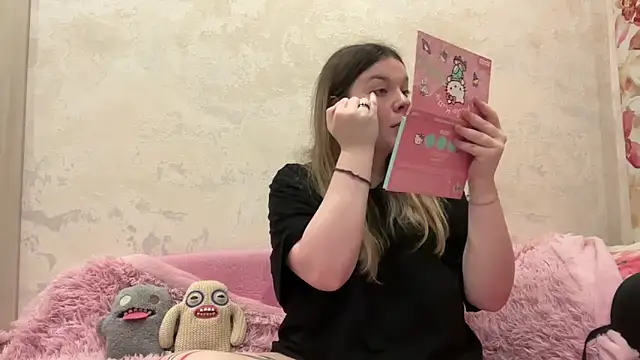 Crave Elise online show from 17, 11, 2025