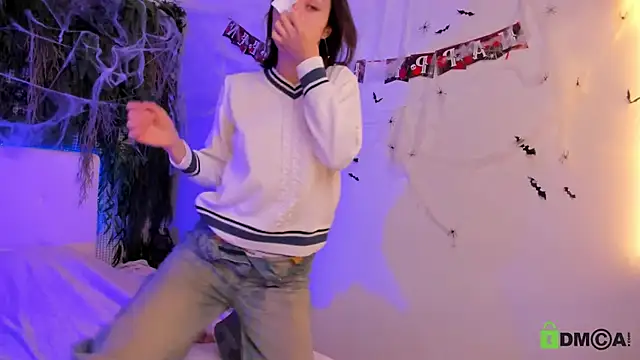 Snapshot of Black_Jenny chatting on 29, 10, 2025 Black Jenny online show from 29, 10, 2025