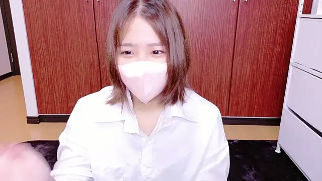 Snapshot of zz-AKANE-zz chatting on 13, 10, 2025 zz-AKANE-zz online show from 13, 10, 2025