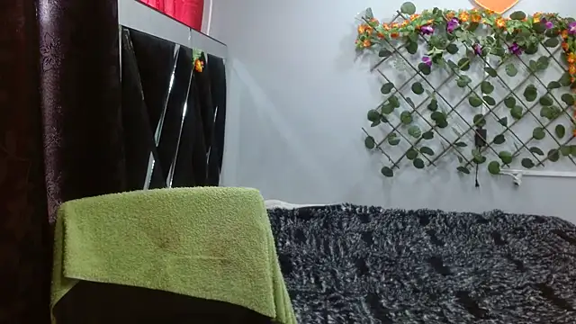 Melani ebony online show from 28, 3, 2026