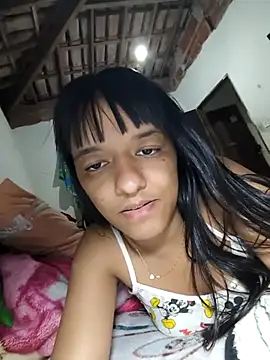 Snapshot of XxxMaikelly chatting on 28, 10, 2025 XxxMaikelly online show from 28, 10, 2025