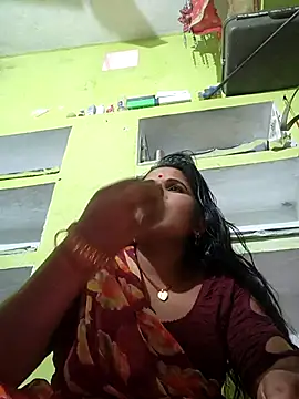 ALEXXA 143 online show from 28, 10, 2025