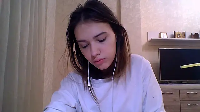 CeyaLier online show from 28, 10, 2025