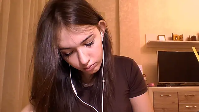 CeyaLier online show from 13, 11, 2025