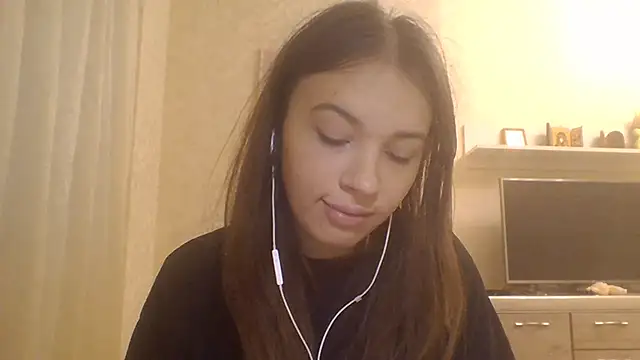 CeyaLier online show from 12, 10, 2025