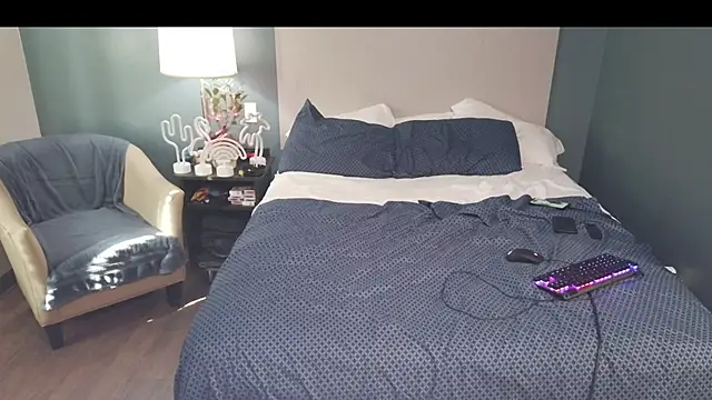 Fuck-Buddy-4U online show from 23, 11, 2025