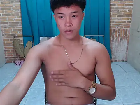 Snapshot of ur_naughtyboy_patrick chatting on 12, 11, 2025 ur naughtyboy patrick online show from 12, 11, 2025