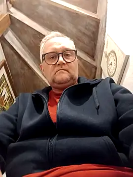 macdut67 online show from 10, 10, 2025