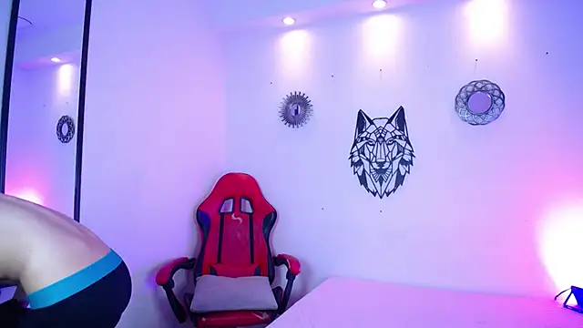 Emo Boy  online show from 7, 1, 2026