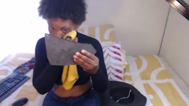 Tillah87 online show from 13, 11, 2025