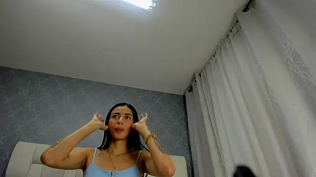 nicollandjhon online show from 15, 11, 2025