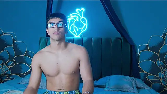 Snapshot of Stefano_Calle chatting on 4, 11, 2025 Stefano Calle online show from 4, 11, 2025