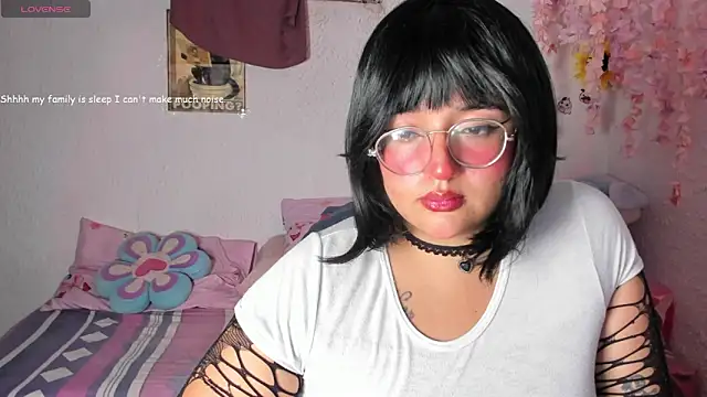 Emilycollei online show from 8, 1, 2026