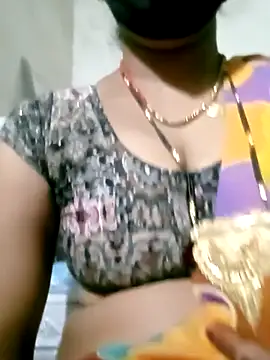 Snapshot of Sexy_Riya_Bhabhi chatting on 11, 10, 2025 Sexy Riya Bhabhi online show from 11, 10, 2025