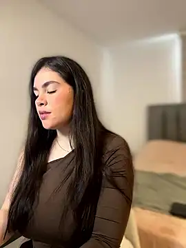 Isabella LaRue online show from 11, 1, 2026