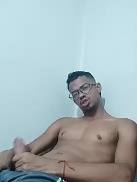 Snapshot of biell_lima chatting on 13, 10, 2025 biell lima online show from 13, 10, 2025