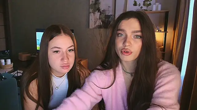 MayaGlow online show from 23, 11, 2025