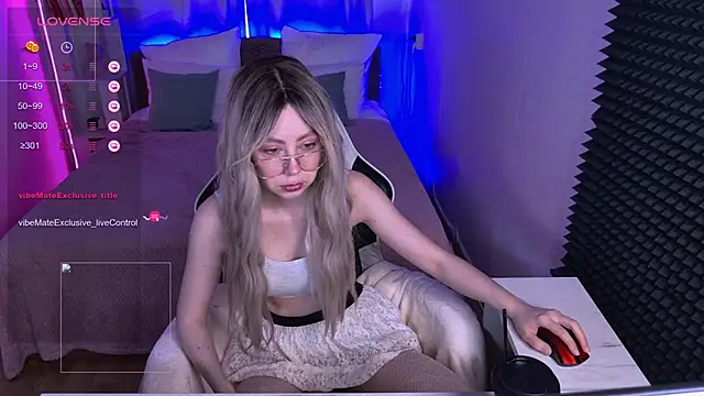 Snapshot of sofiisun chatting on 2, 5, 2026 sofiisun online show from 2, 5, 2026
