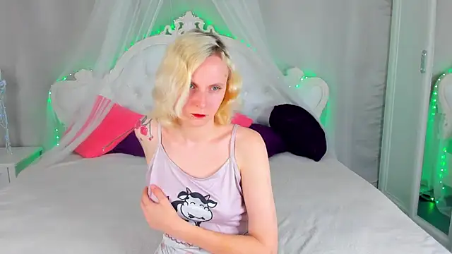 LikiLips online show from 28, 3, 2026