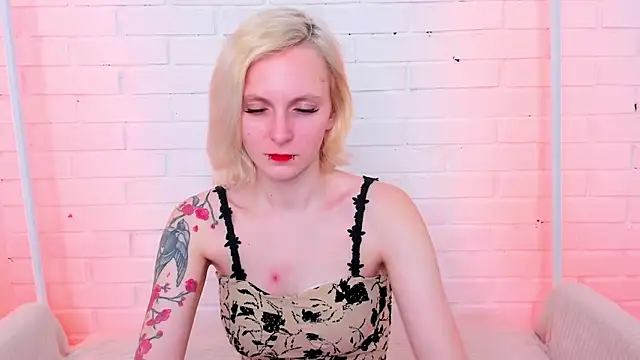 LikiLips online show from 18, 2, 2026