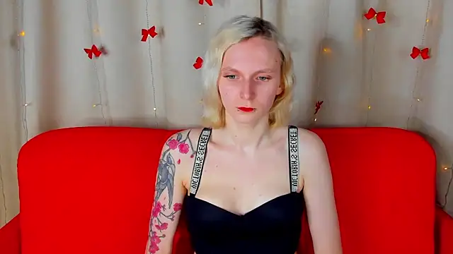 LikiLips online show from 25, 3, 2026