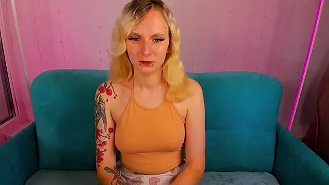 LikiLips online show from 12, 10, 2025