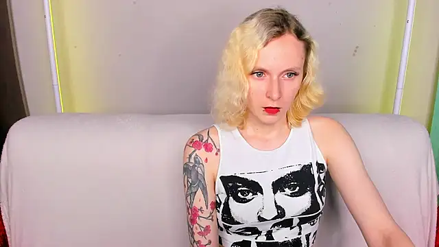 LikiLips online show from 14, 6, 2026