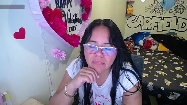 Snapshot of Miss__kendra_ chatting on 22, 5, 2026 Miss kendra online show from 22, 5, 2026