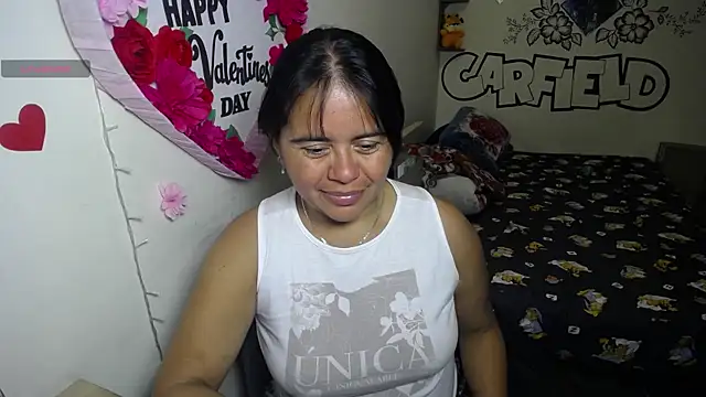 Snapshot of Miss__kendra_ chatting on 13, 7, 2026 Miss kendra online show from 13, 7, 2026